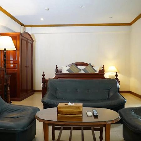 Hotel 12Pm Bangkok Zewnętrze zdjęcie