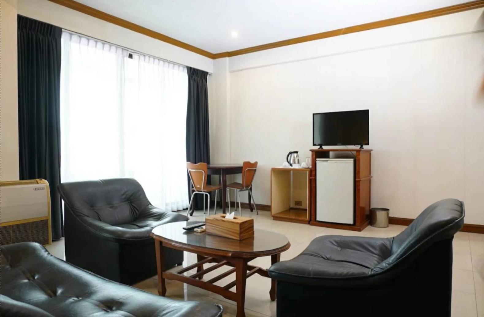 Hotel 12Pm Bangkok Zewnętrze zdjęcie